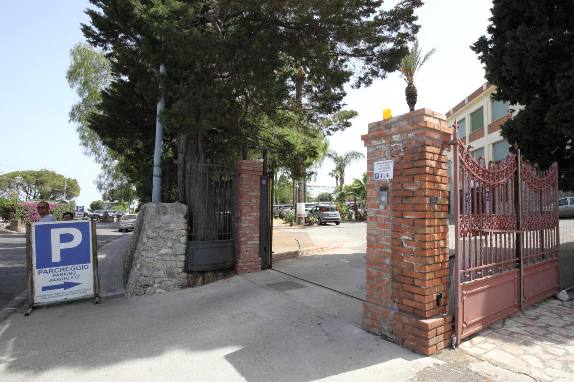 Lady Hill Bed and Breakfast Taormina Eksteriør billede